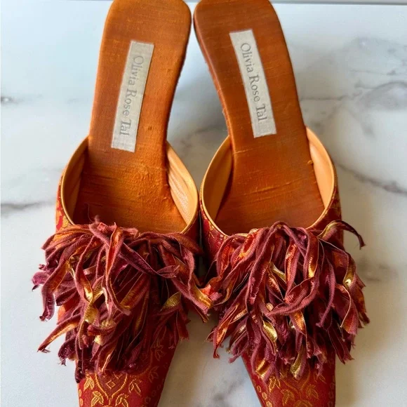 Olivia Rose Tal Silk Pom-Pom Mules Size 8 - Picture 2 of 12